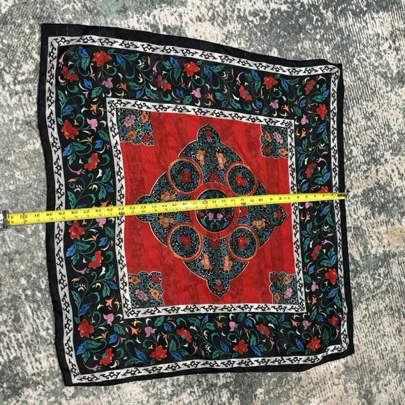 Vintage Floral Silk Scarf 30X30 - Picture 3 of 4